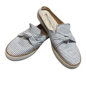 Margaritavilke Knotted Mule Slip On Shoes
